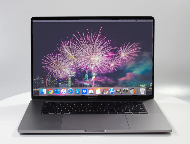 MacBook Pro (2019) 15 pulgadas - 2,3 GHz Core i9 - 560X - 16 GB - SSD de 512 GB - Gris espacial