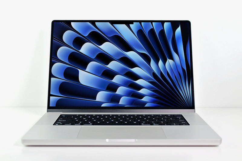 Apple MacBook Pro (2021) 16 pulgadas M1 Max 32 núcleos 32 GB RAM 1 TB SSD Plata