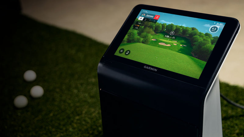 Monitor y simulador de lanzamiento de golf Garmin Approach R50