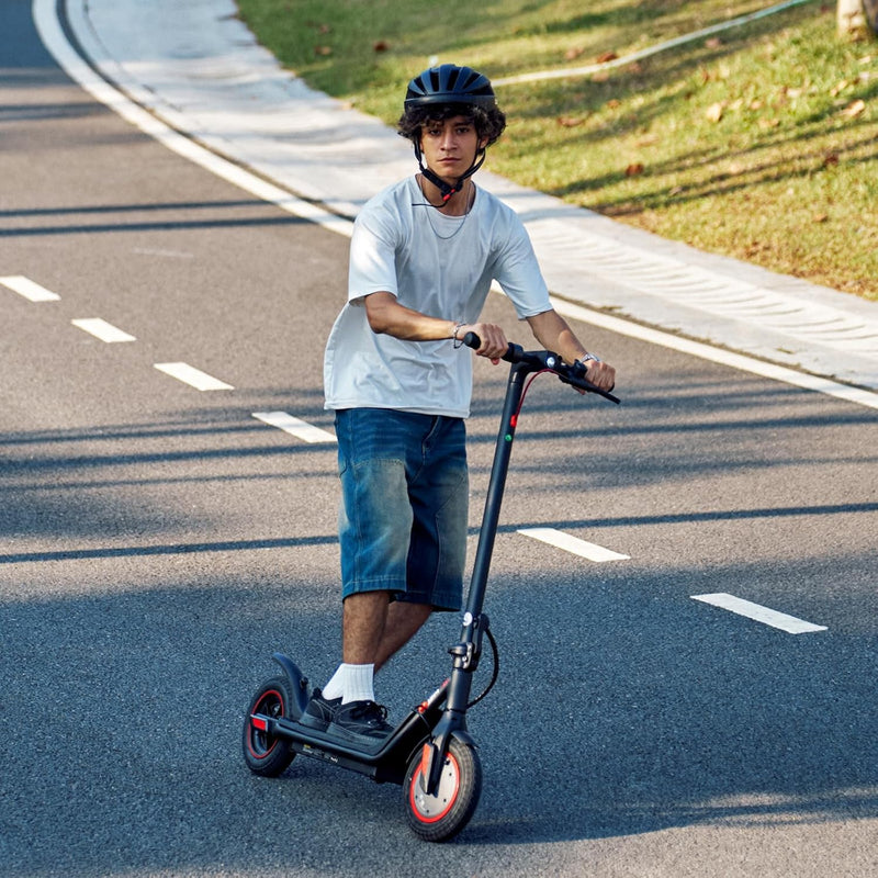 El patinete eléctrico iScooter i9M