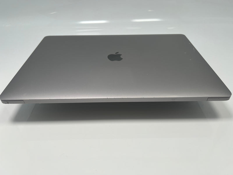 MacBook Pro (2019) 16 pulgadas - 2,3 GHz Core i9 - 5500M - 64 GB RAM - 2 TB SSD - Gris espacial