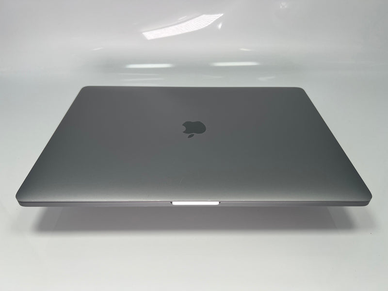 MacBook Pro (2019) 16 pulgadas - 2,4 GHz Core i9 - 5600M - 64 GB - SSD de 8 TB - Gris espacial