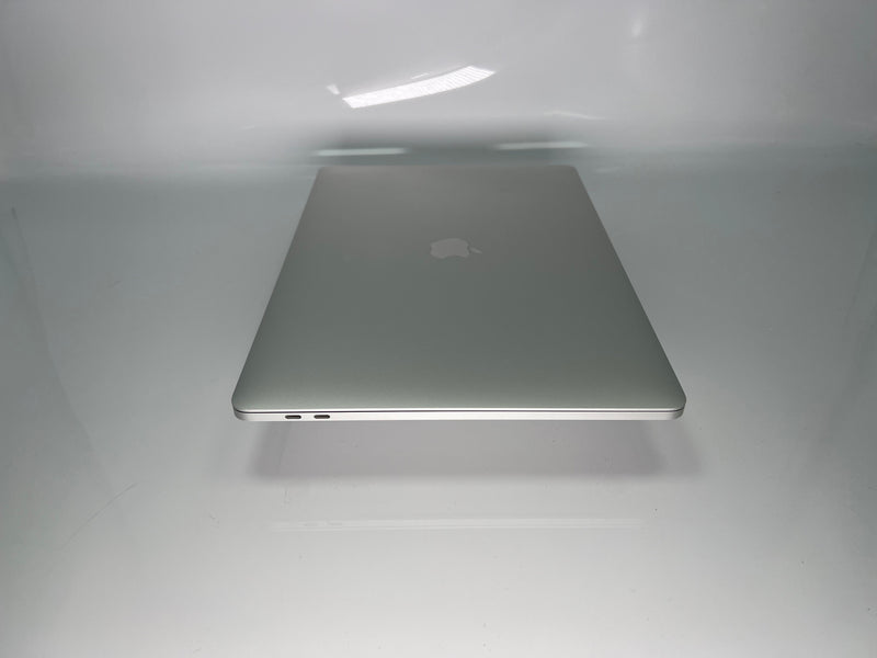 MacBook Pro (2019) 15 pulgadas 2,3 GHz Core i9 560X 16 GB RAM 512 GB SSD - Plata