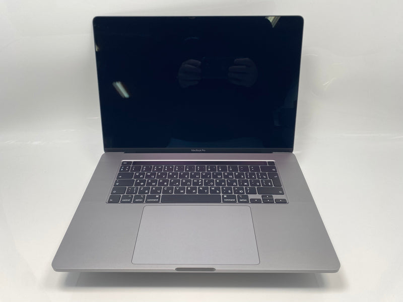 MacBook Pro 2019 de 16 pulgadas: i7 2,6 GHz, 16 GB de RAM, 512 GB de SSD, 5500 M, 8 GB | Teclado ruso