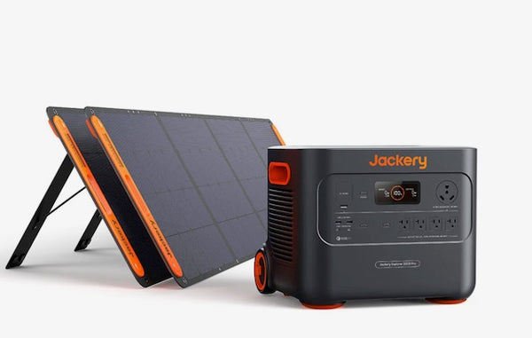 Jackery Explorer 3000 Pro Portable Power Station + 2 x SolarSaga 200W