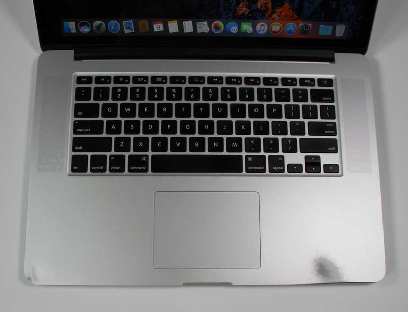 Apple MacBook Pro 15 pulgadas 2013 2.6 GHz Core i7 16 GB RAM GPU dual (especial por desgaste) 