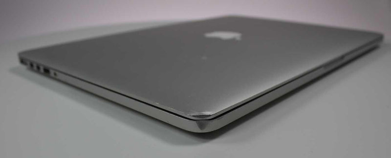 Apple MacBook Pro 15 pulgadas 2013 2.6 GHz Core i7 16 GB RAM GPU dual (especial por desgaste) 