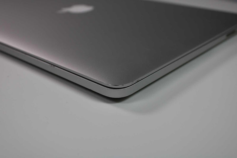 Apple MacBook Pro 15 pulgadas 2013 2.8 GHz Core i7 16 GB RAM GPU dual (especial por desgaste) 