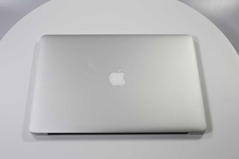 Apple MacBook Pro 15-inch 2014 2.8GHz Core i7 15" 16GB RAM Integrated Graphics (Wear & Tear Special)