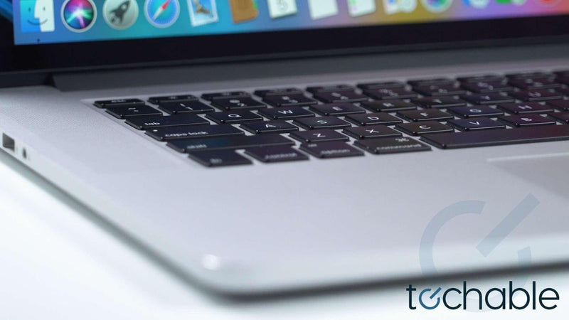 Apple MacBook Pro 15,4 pulgadas finales de 2013 Retina Core 2.3 i7-4850HQ Quad-Core 16 GB ME294LLA