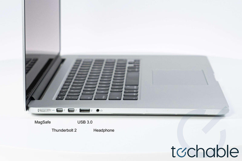 MacBook Pro de Apple de 15,4 pulgadas y 2,6 GHz con procesador Retina i7-3720QM de cuatro núcleos MC976LLA