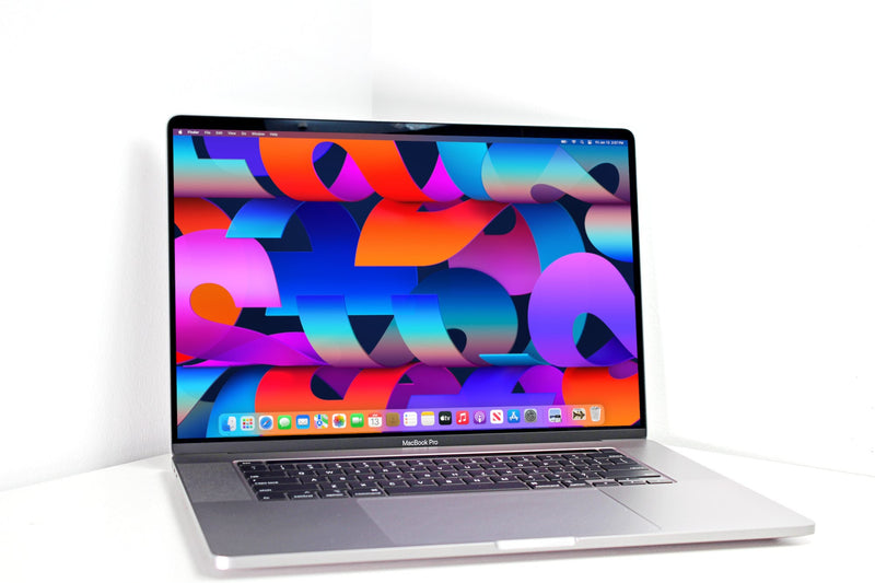 MacBook Pro de 16 pulgadas de Apple 2019: i9 de 2,4 GHz, 32 GB de RAM, SSD de 8 TB | Radeon Pro 5500M de 8 GB