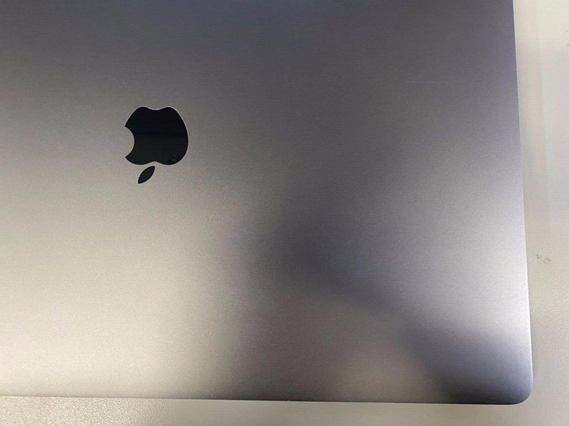 MacBook Pro (2019) 16 pulgadas - 2,4 GHz Core i9 - 5500M - 32 GB RAM - 2 TB SSD - Excelente estado 