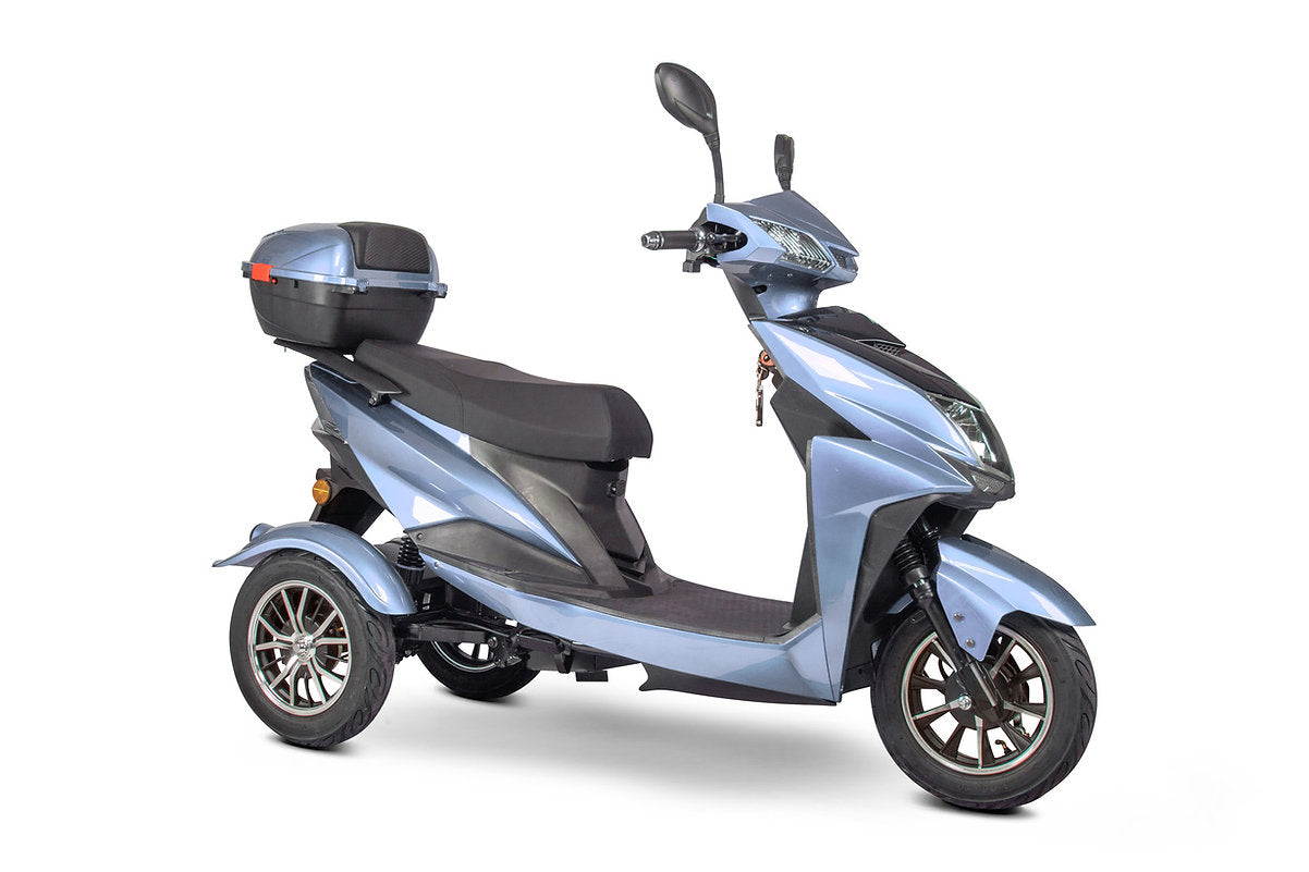 Электроскутер sport. ETORO Vespa Sport 2021. Yadea скутер.